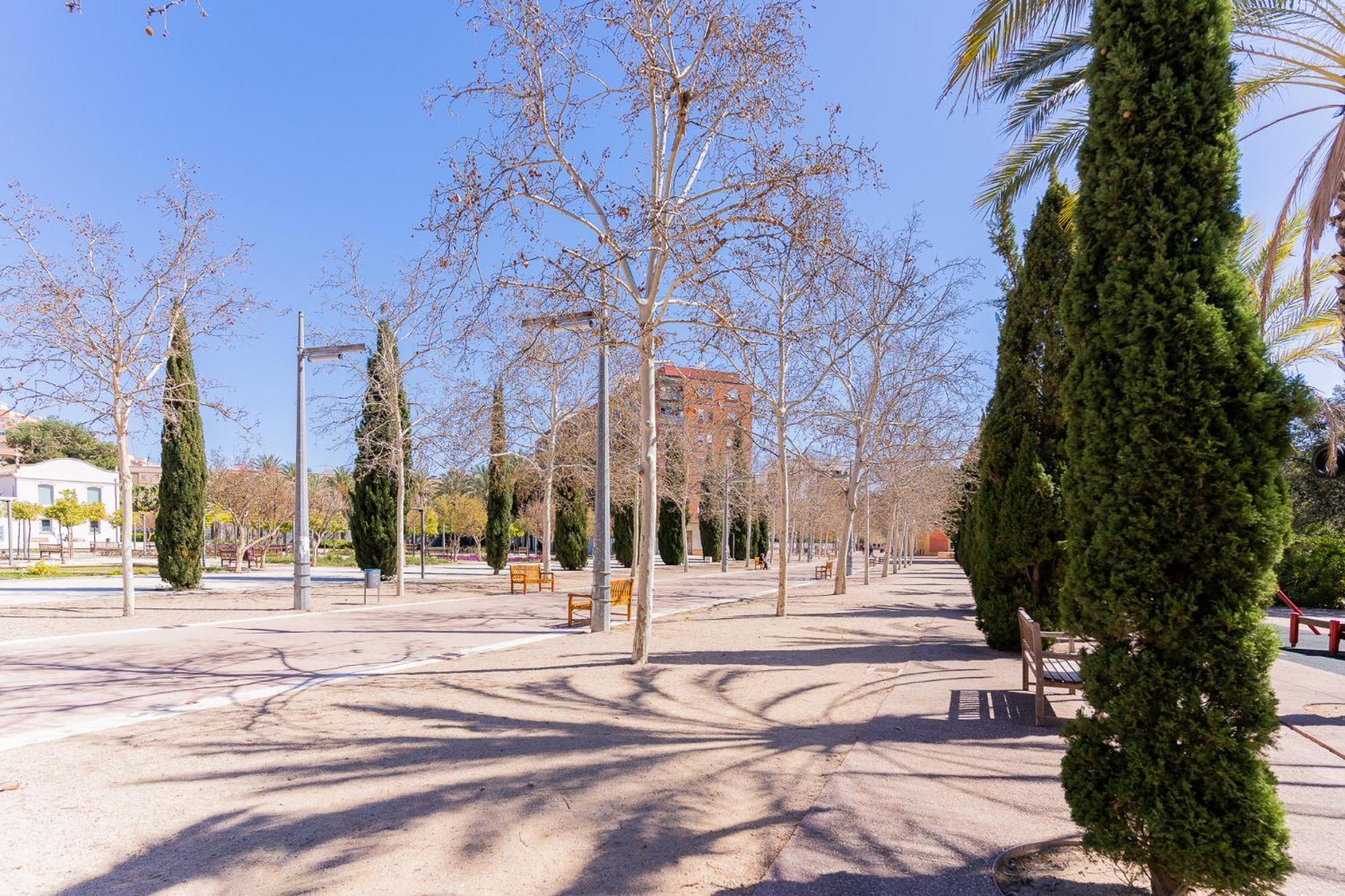Aptuvalencia-F&B Sol Sl Exteriér fotografie
